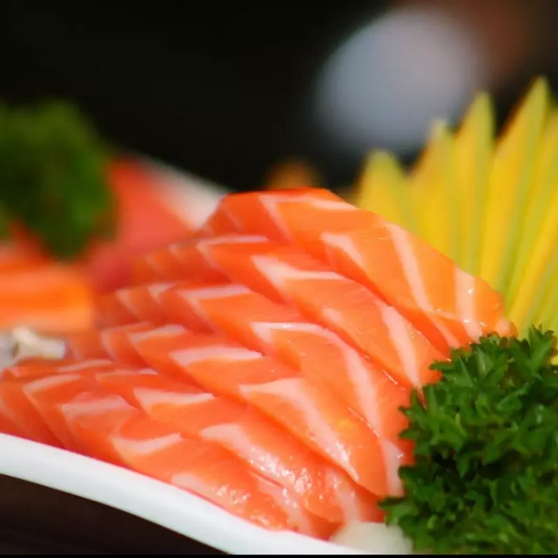 SASHIMI SALMÃO