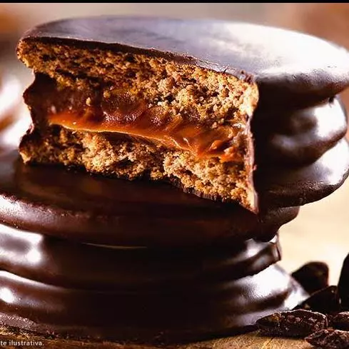 Alfajor de Chocolate Meio Amargo