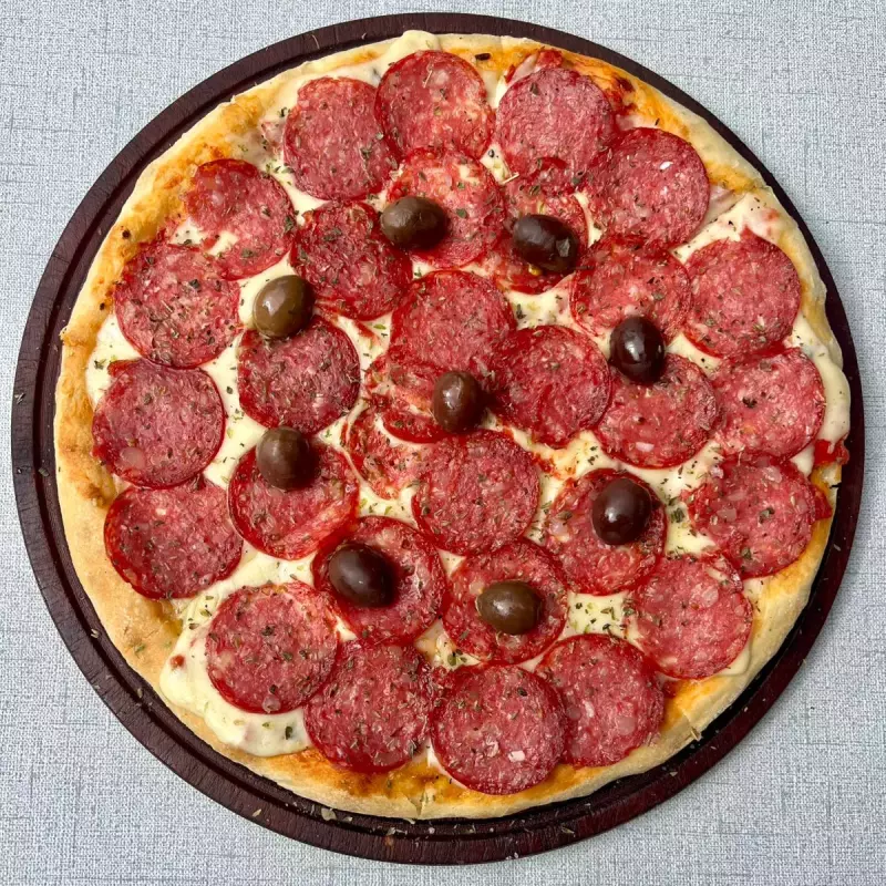 Pizza calabresa.