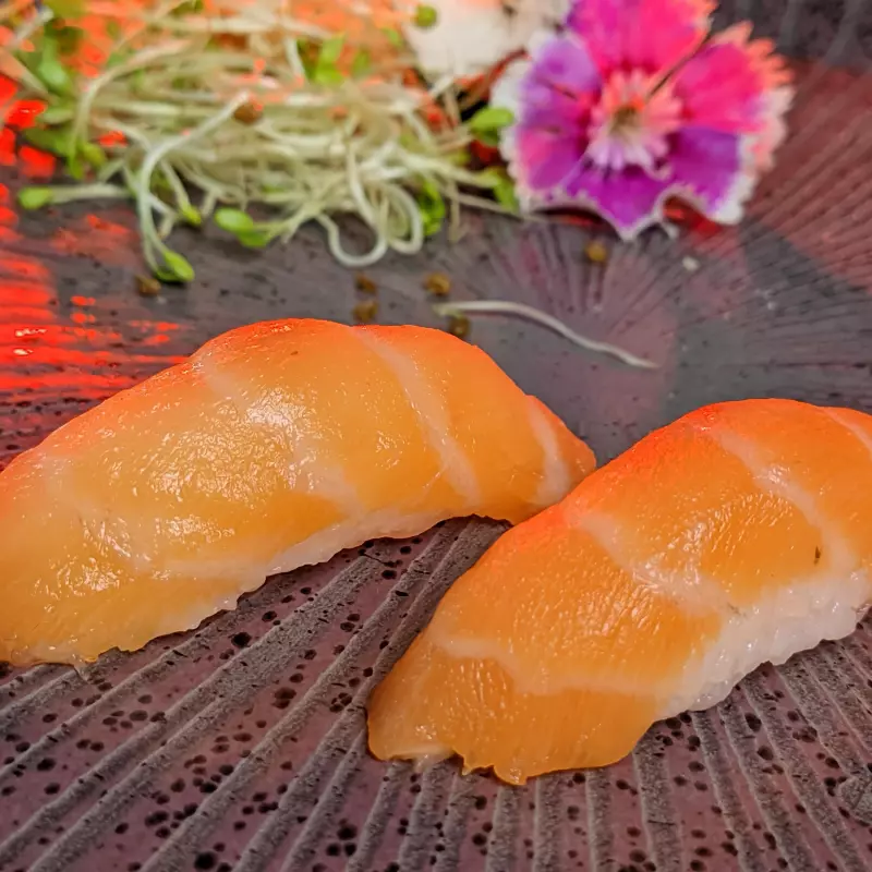 Niguiri Salmão (2 Peças)