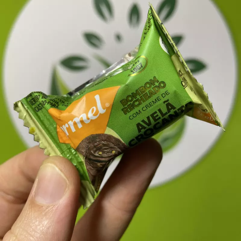Bombom Flormel avelã crocante