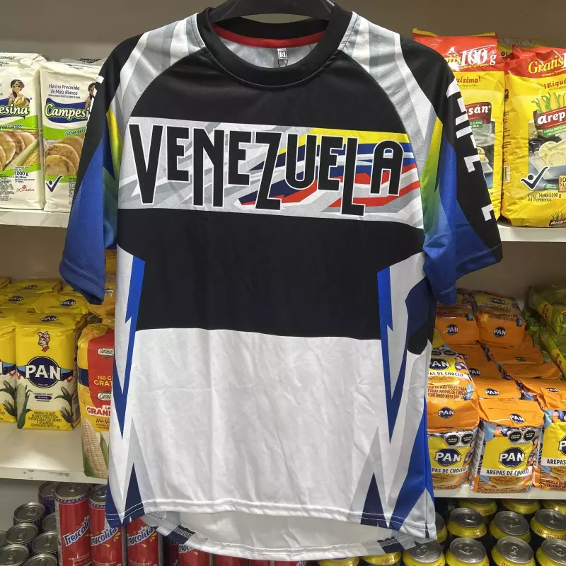 Sudadera manga corta Venezuela negra