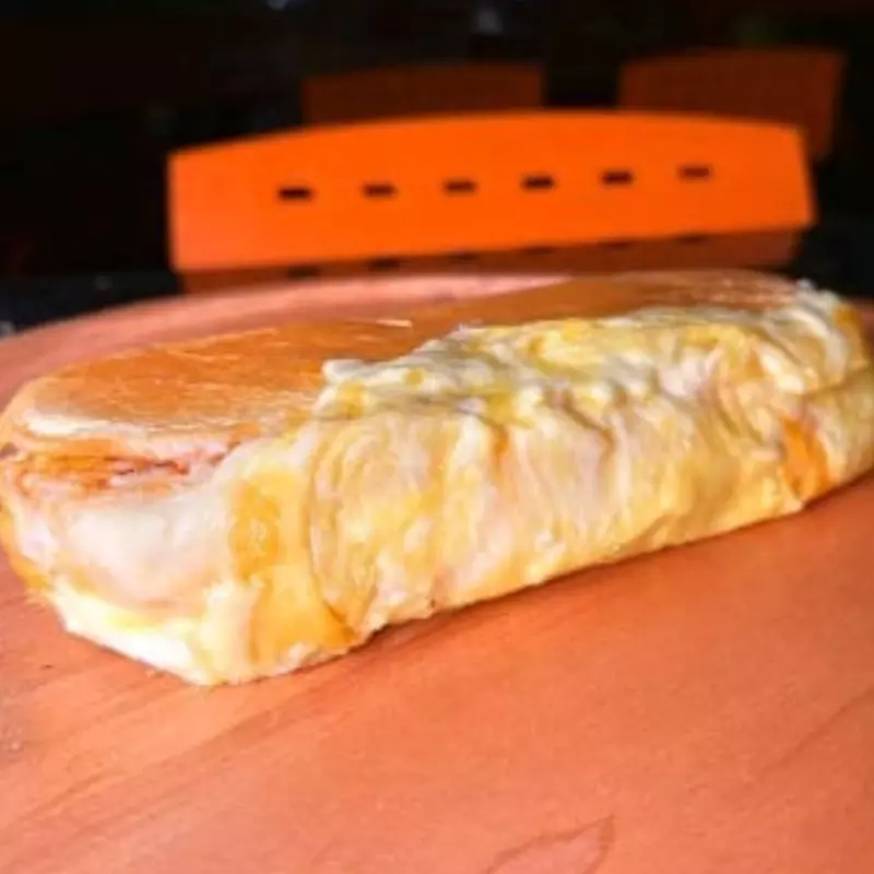 Mussarela c/ alho e bacon