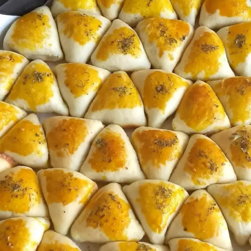 Mini esfira de carne