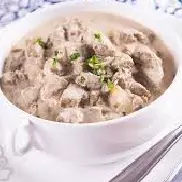 Filé ao molho gorgonzola