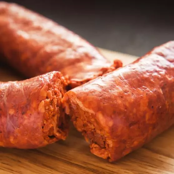 CHORIZO COLORADO DE CERDO x KG