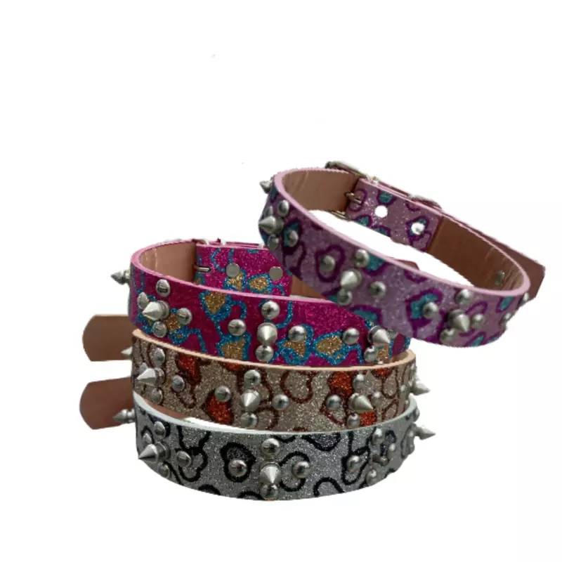 Collar de Cuero escarchado c/Tachas