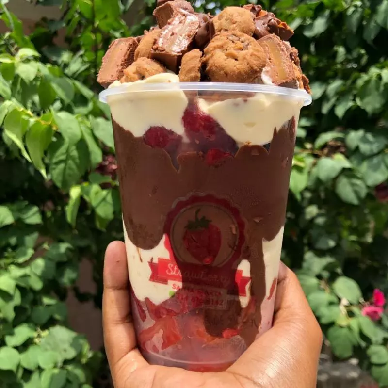 Strawberry milkyway mini chips16 onz