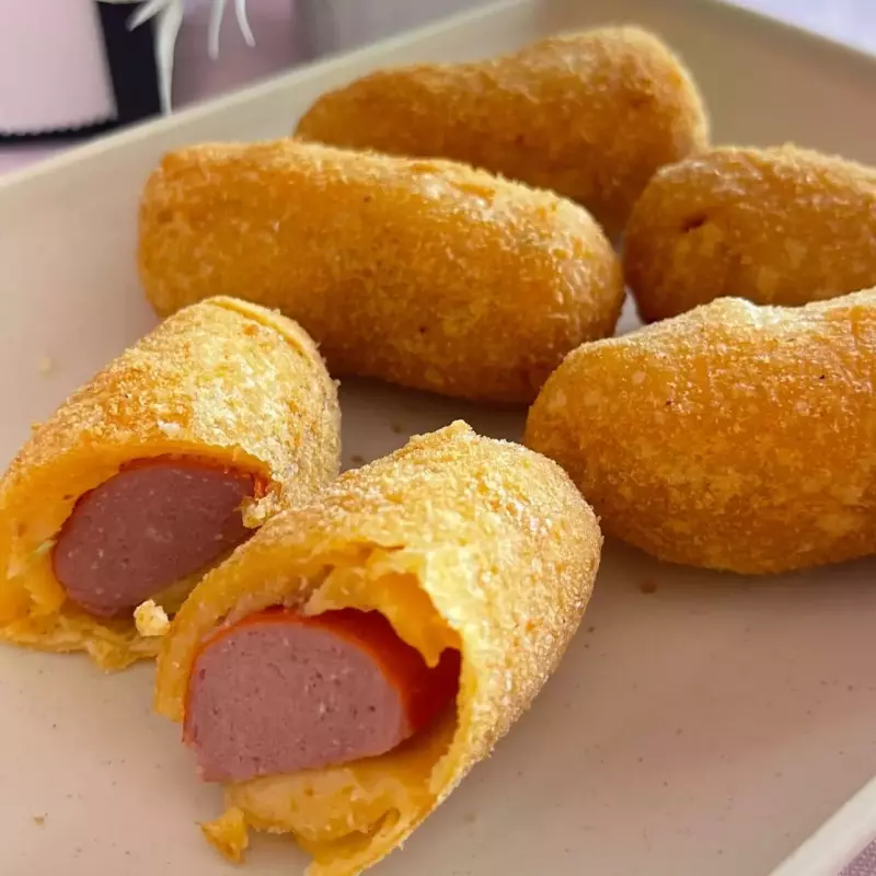 Mini enroladinho de salsicha