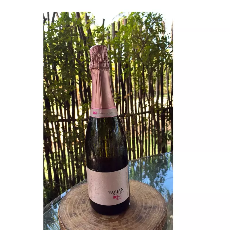 FABIAN BRUT ROSE