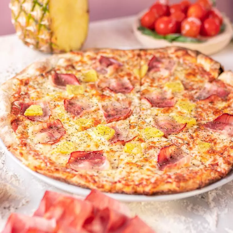 Pizza Bacon Ananás