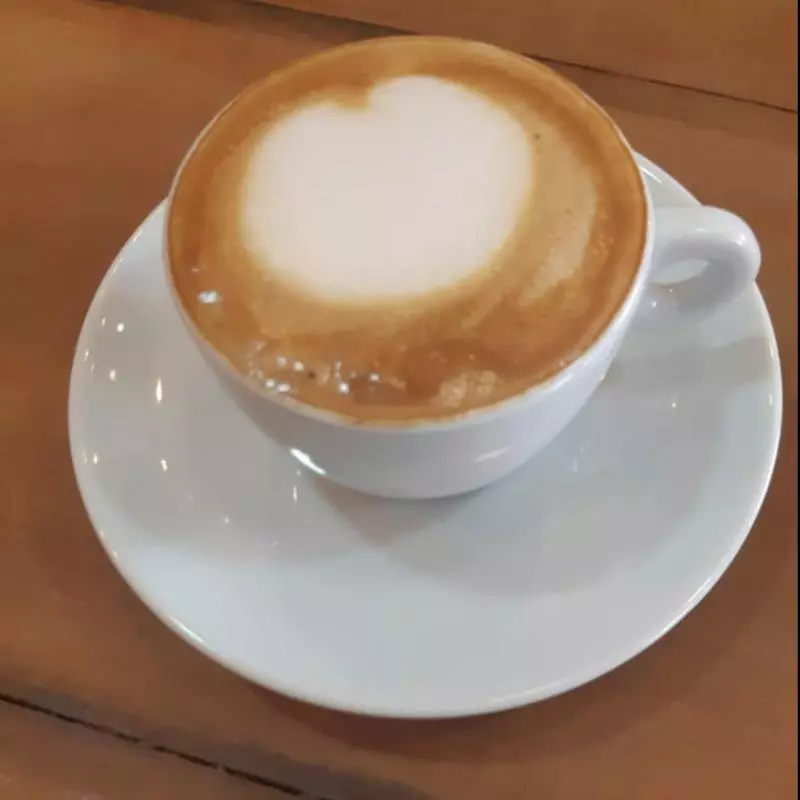 Café expresso com leite 120ml