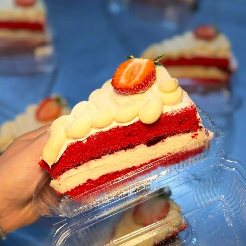 Fatia red velvet aprox 250g