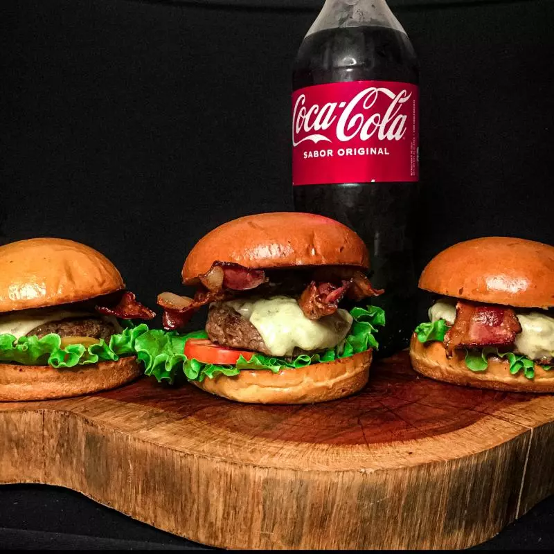 Três chesse bacon + coca L1