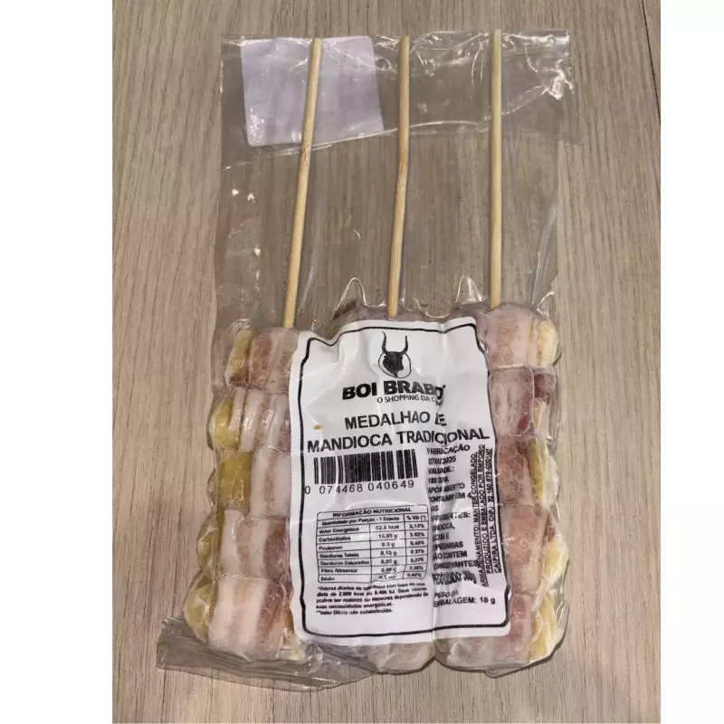 MEDALHÃO MANDIOCA COM BACON