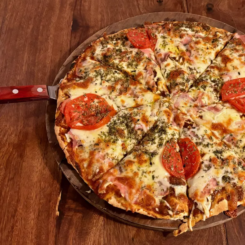 PIZZA CON POLLO
