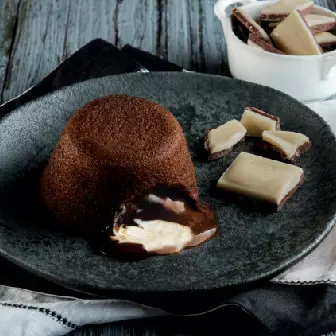 Petit Gateau Diamante Negro Laka 160g