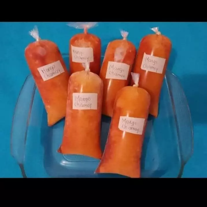 Mango con chamoy
