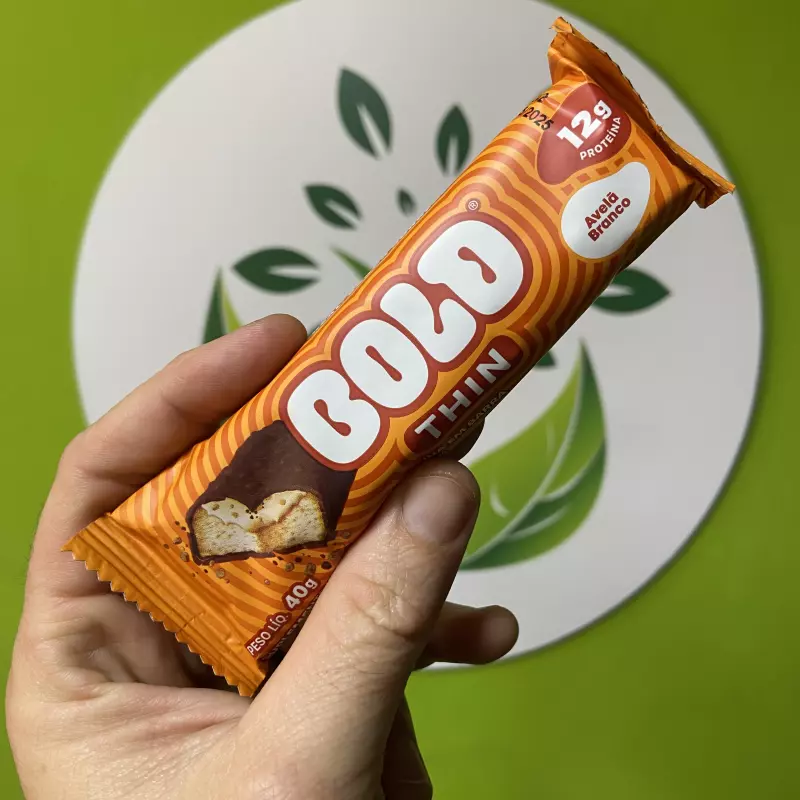 Bold Thin Avelã branco