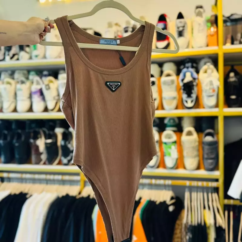 BODY PRADA