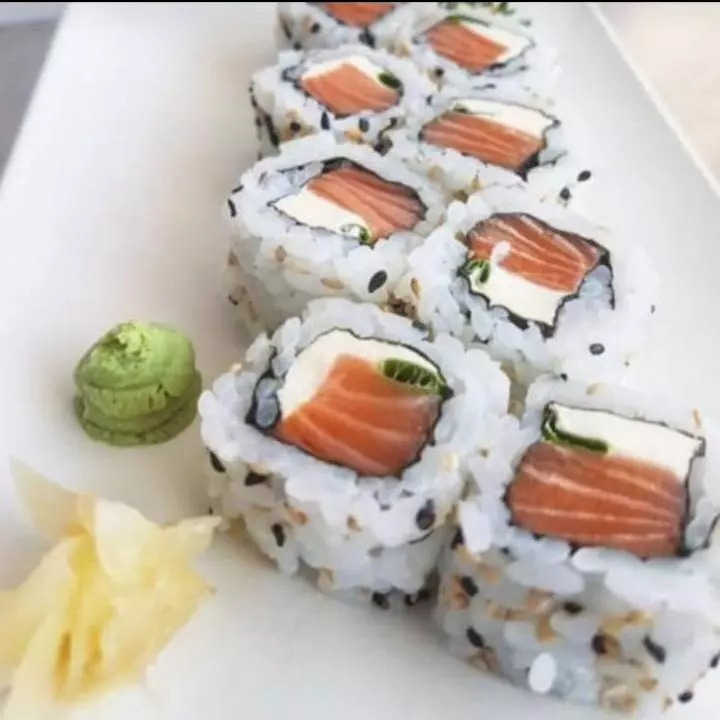 Uramaki salmão
