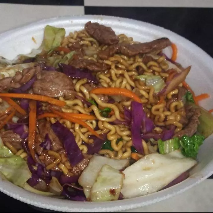 Yakisoba de filé mignon