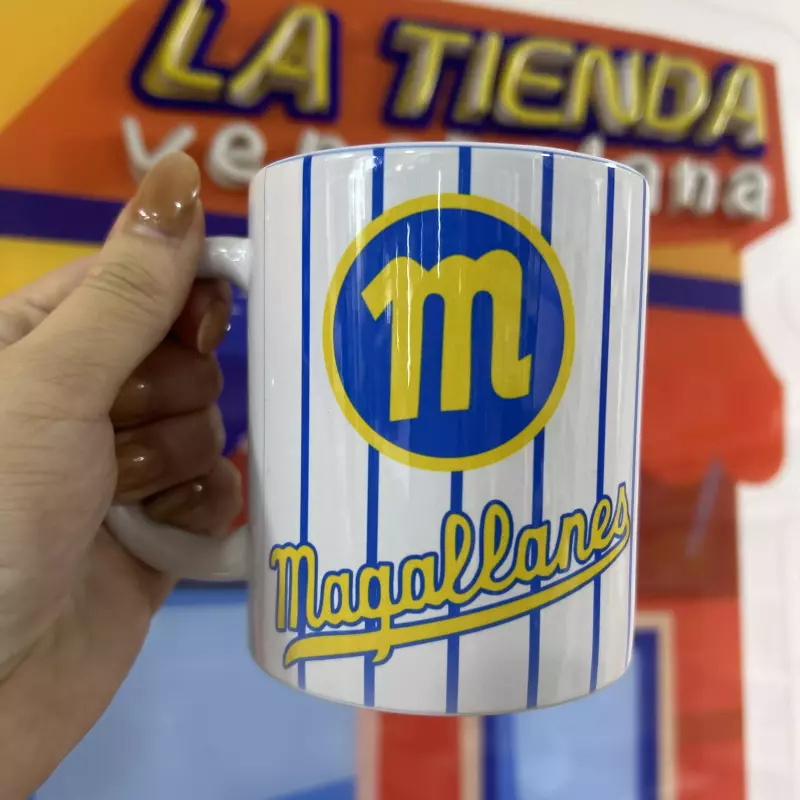 Taza Magallanes blanca