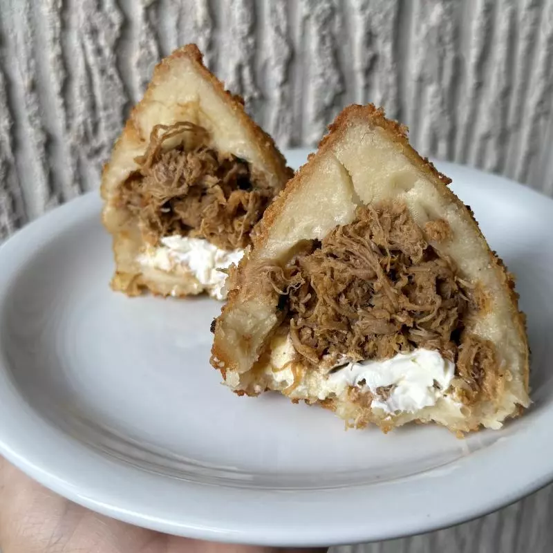 COXINHA DE FRALDINHA C/ CREAM CHEESE