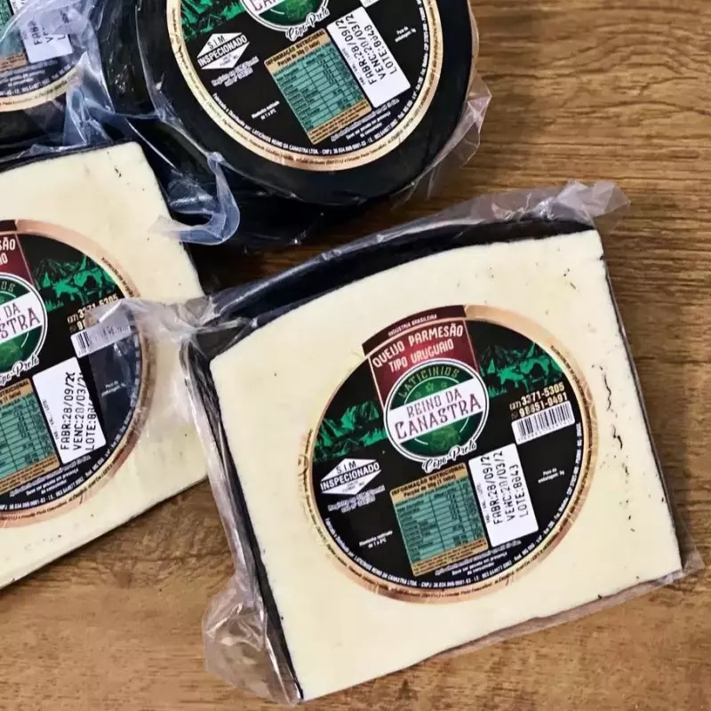 Parmesão Cunha Capa Preta 500g