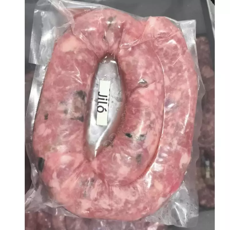 Linguiça artesanal com jiló