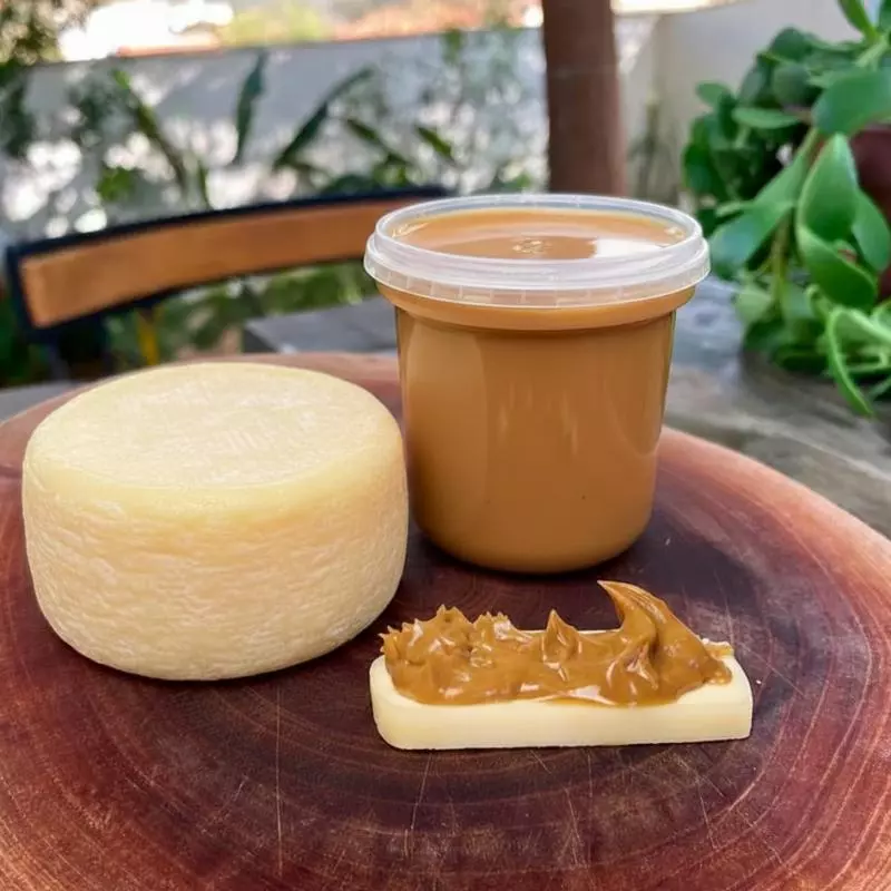 Kit Queijo Canastra c/ Doce de Leite