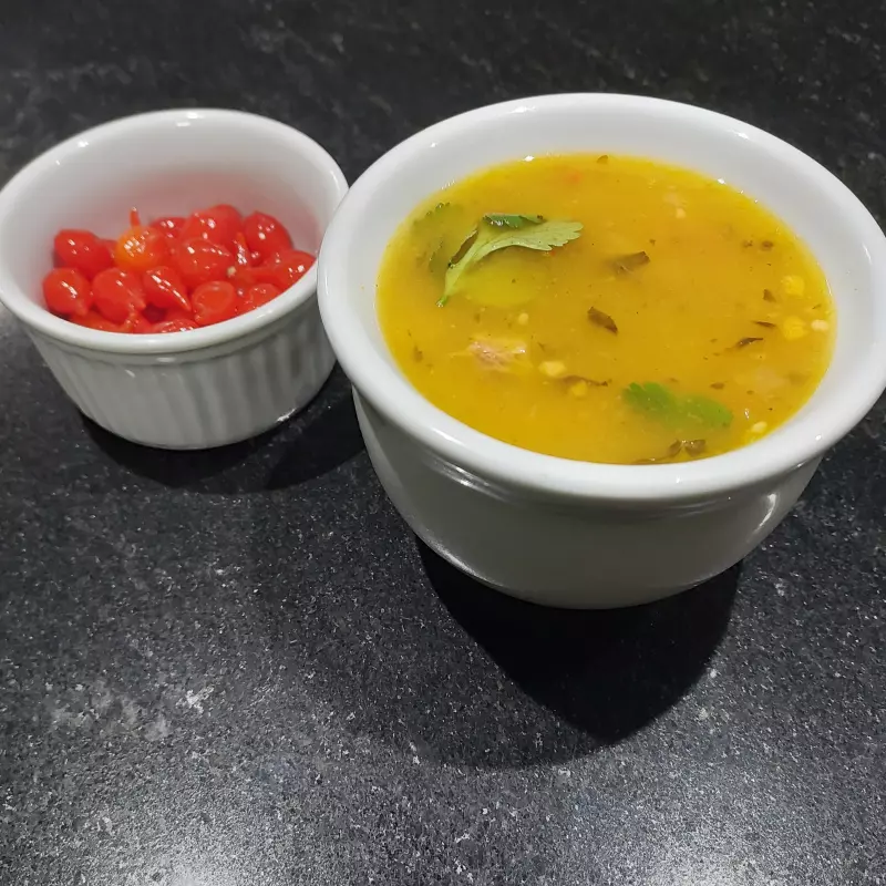 Caldo de Mandioca com Costela