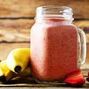 LICUADO DE FRESA CON PLÁTANO