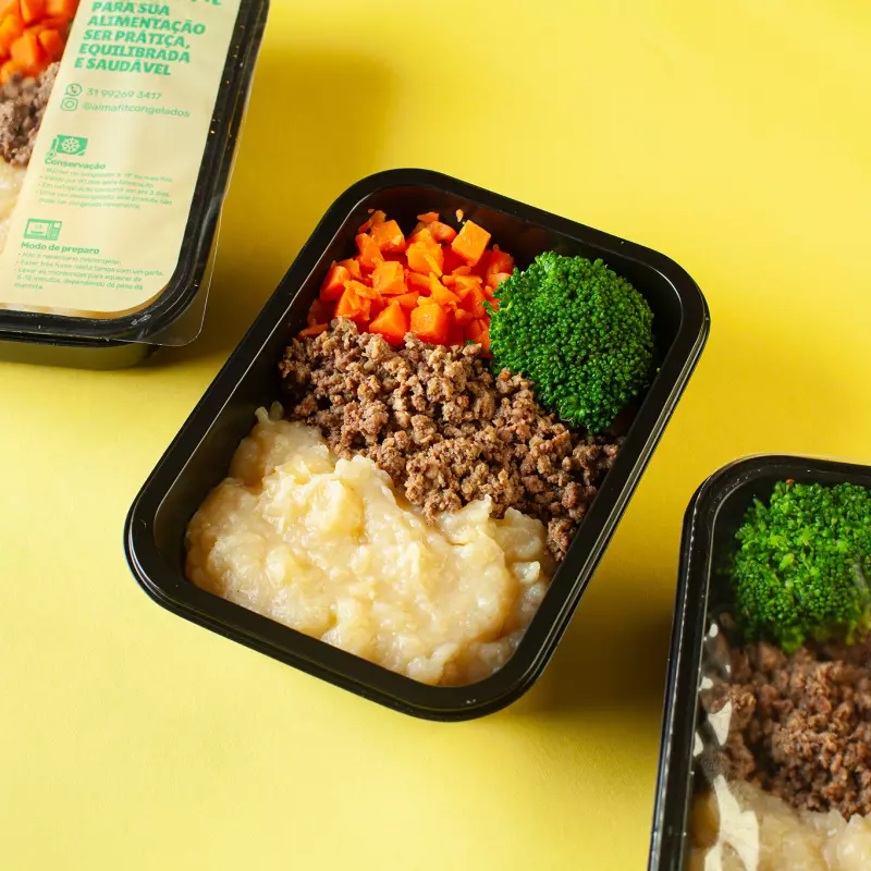 (P) Patinho Purê de Batata e Legumes