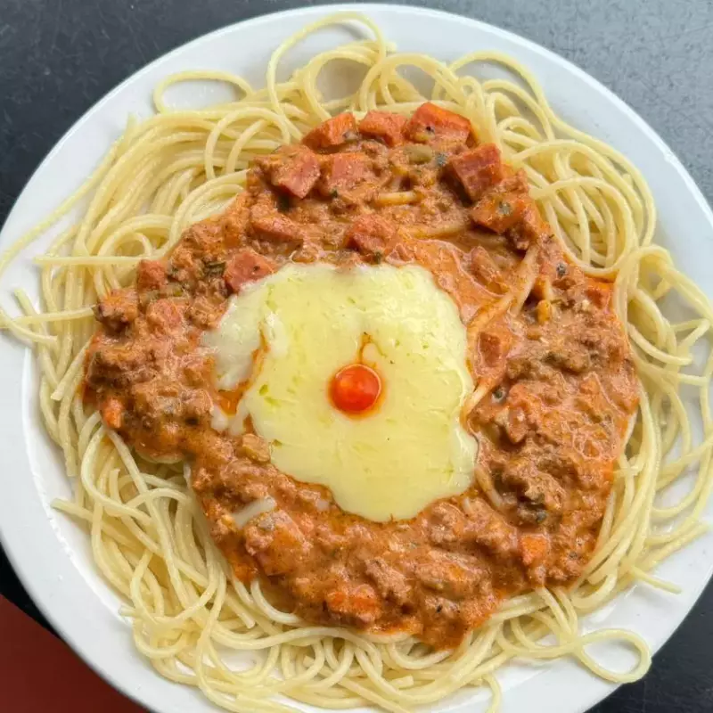 Macarronada á Bolonhesa