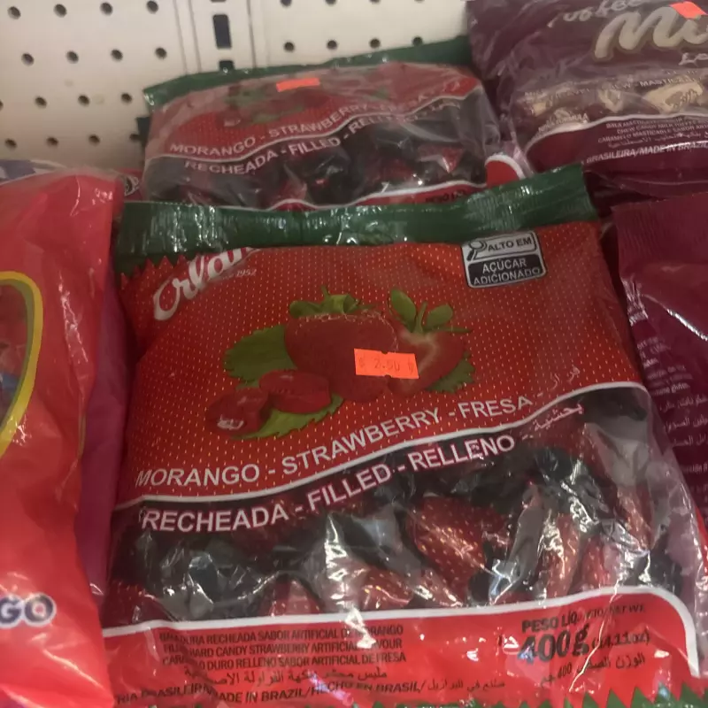 Erlan bala recheada morango