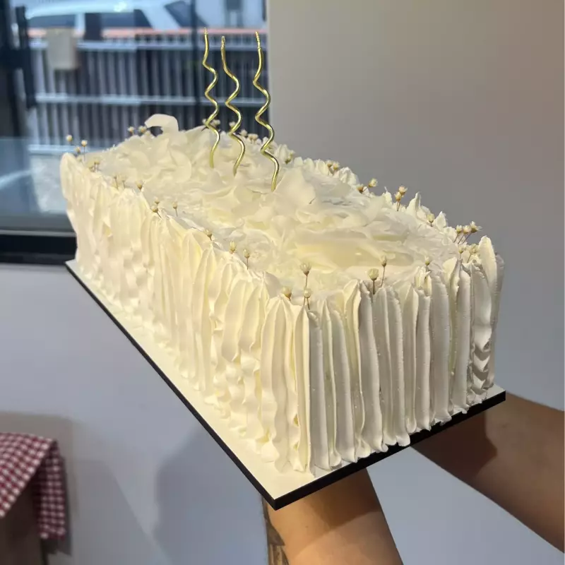 LONGCAKE COCO E ABACAXI