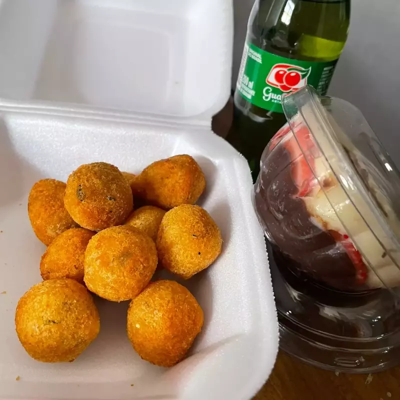 Combo Bombom de Morango