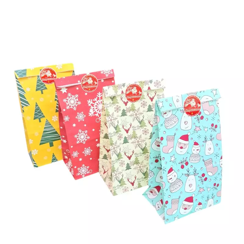 12 Bolsas Papel Navidad Surtidas