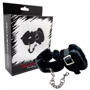 ESPOSAS DE PELUCHE CON CUERO