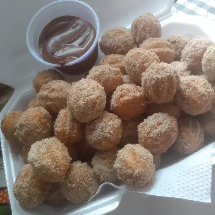 25 Mini Churros (embalagem isopor)