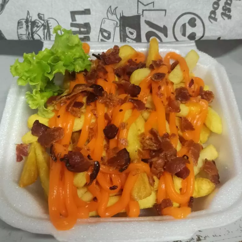 Batata com cheddar e bacon 300g