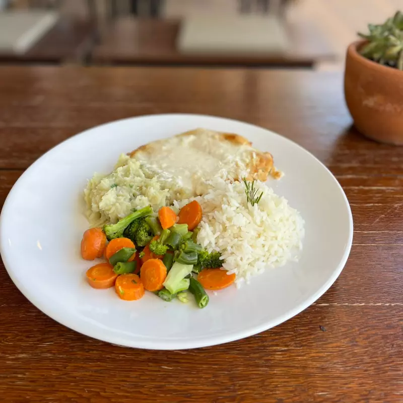 Filé de frango com legumes