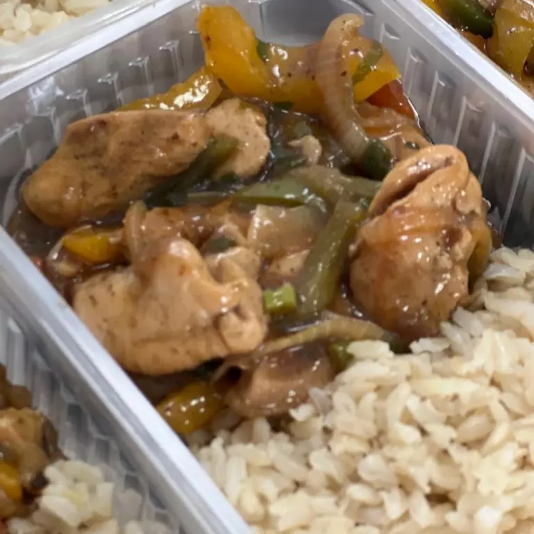 Frango Xadrez c/ Arroz Integral