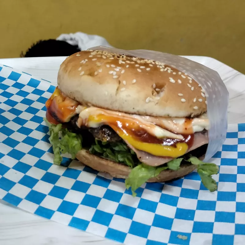 HAMBURGUESA AMERICANA