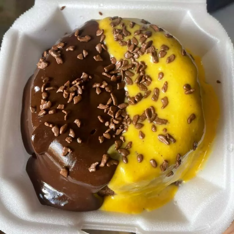 Mine vulcão chocolate c/ Maracuja