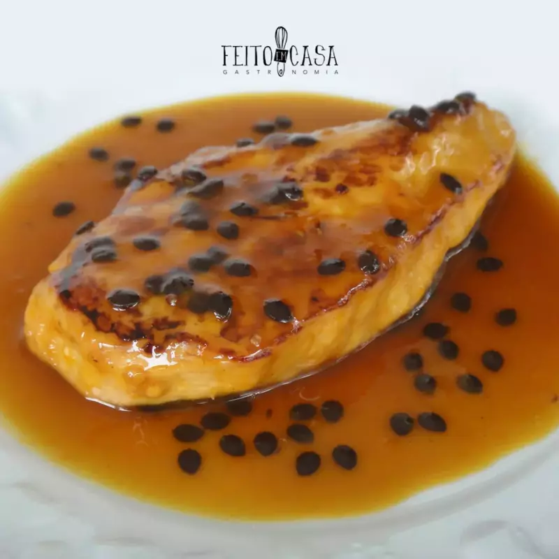 Frango com molho de maracujá