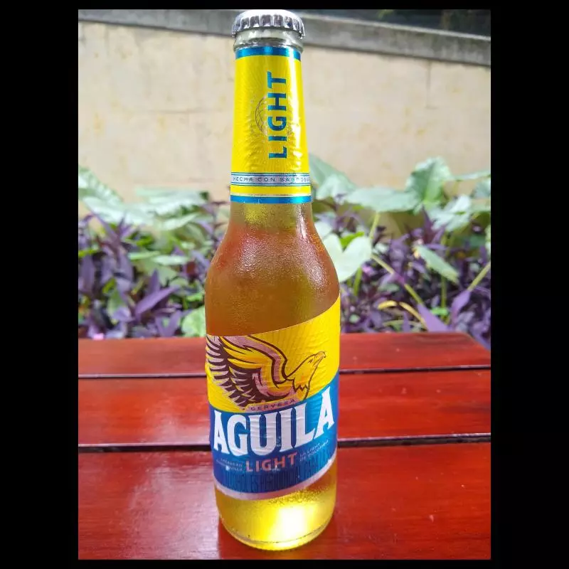 Aguila Light