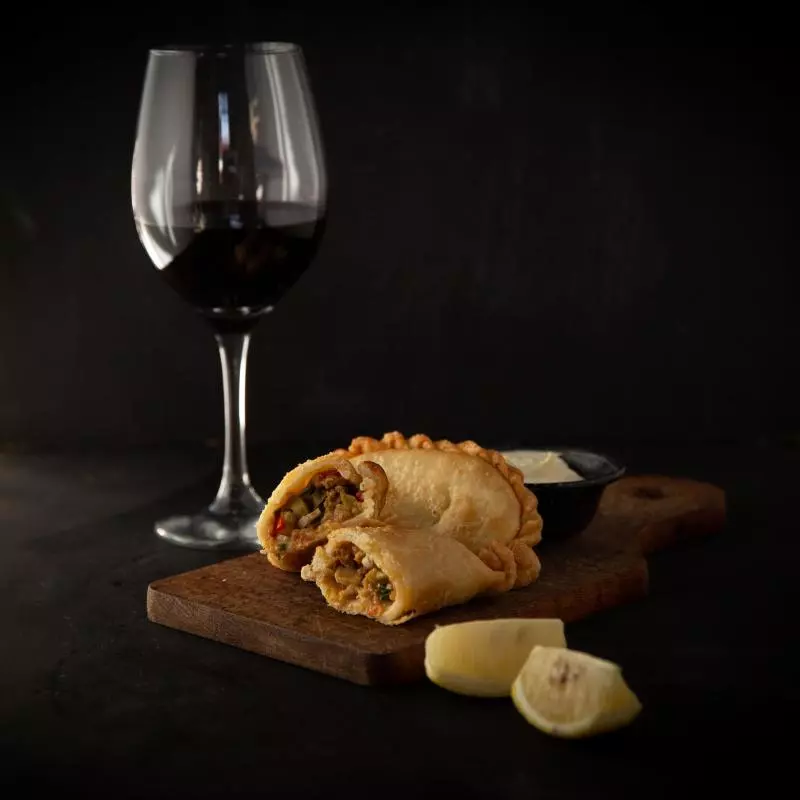 Empanada de carne Fritas