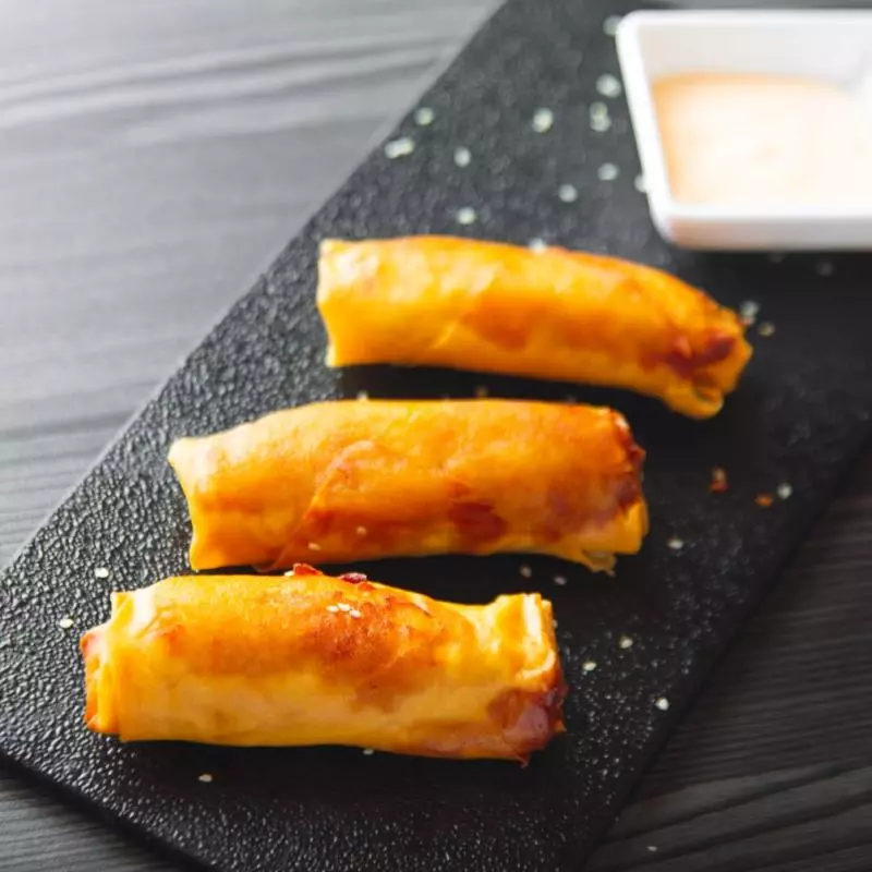 ENTRADA DE SPRING ROLLS
